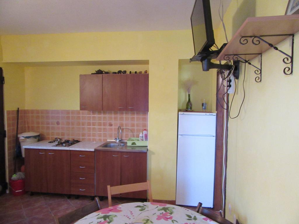 Apartments Leon Ražanac Εξωτερικό φωτογραφία